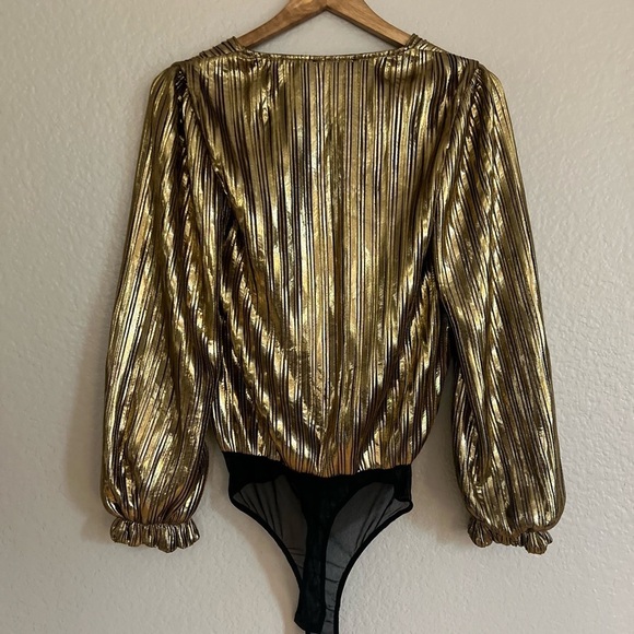 Diva Attitude Gold Pleated Long Sleeve Bodysuit NWOT - Picture 7 of 7